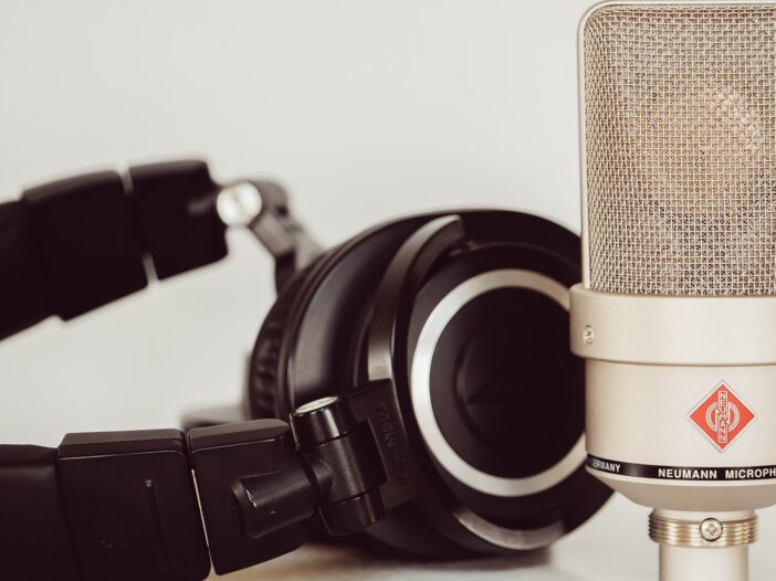 Equipment representing the Explainer Video Voice Talent Turning Information into Fascination article.
